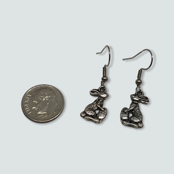 🐰 Silver Tone Petite Bunny Rabbit Dangle - Picture 5 of 7